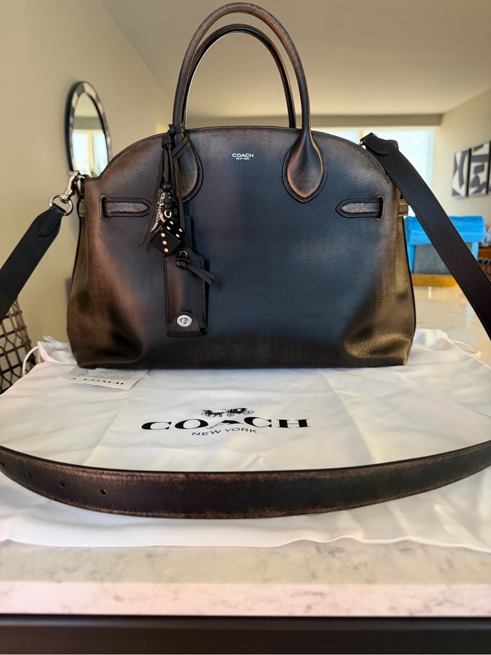 Coach Empire 40 in loved leather